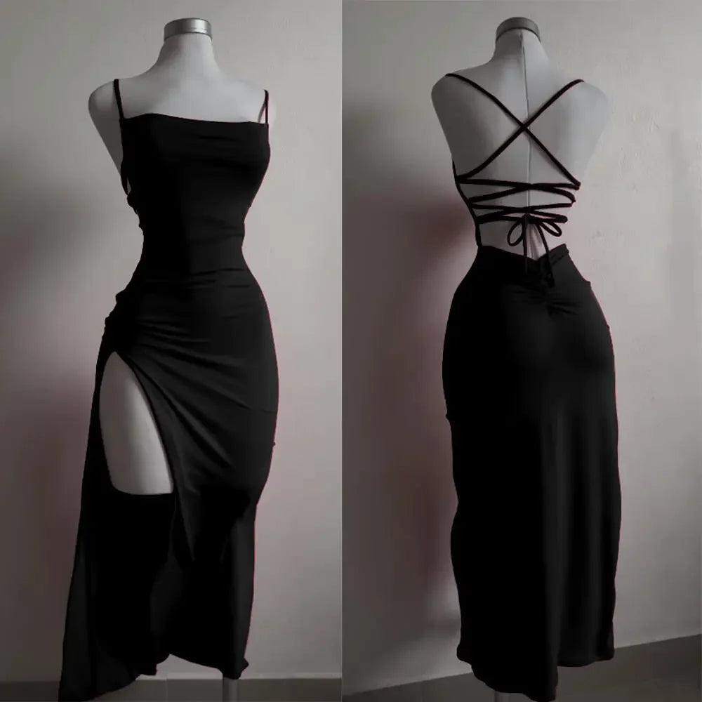 Vestido de Alças com Costas Cruzadas e Racha