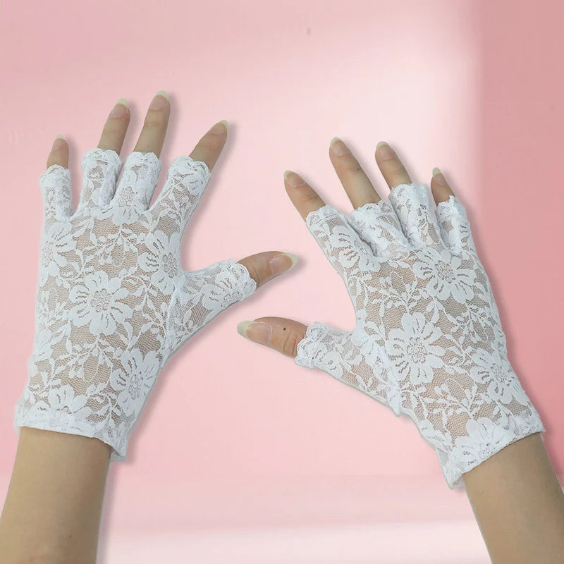 Luvas Curtas de Renda Floral sem Dedos